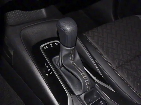 广汽丰田的高颜值家轿，轴距2750mm，提供3套动力，12.98万起