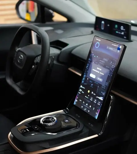 30万的车,10年烧掉10万油费?电车,油车,混动,哪个更划算!