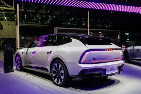 20万级豪华纯电新选择 奥迪E5 Sportback实车体验全解析